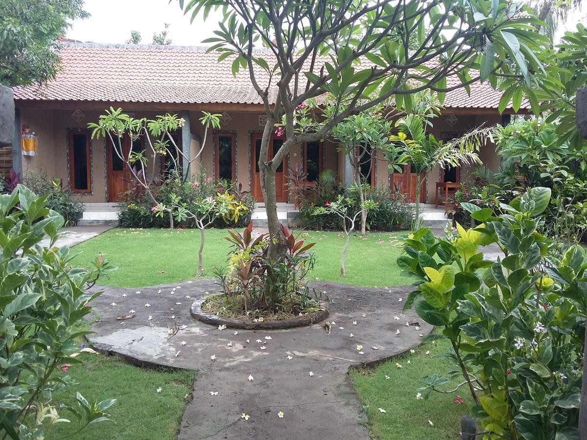 Molleh Guest House เปมูเตรัน ภายนอก รูปภาพ